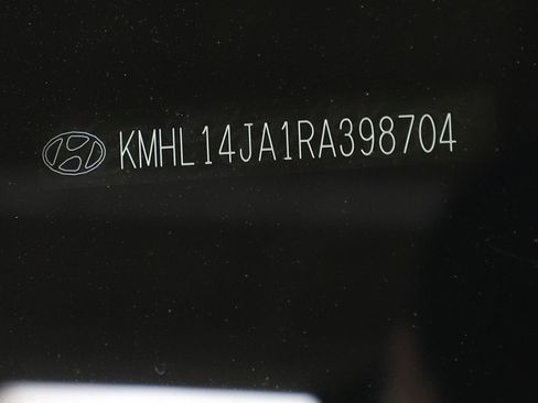 Used 2024 Hyundai Sonata SEL w/ Convenience Package FWD image 30