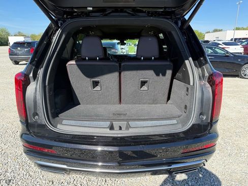 Certified 2023 Cadillac XT6 Premium Luxury FWD image 13