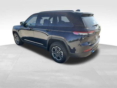 New 2024 Jeep Grand Cherokee Trailhawk w/ Advanced Protech Group II image 5