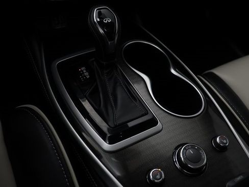 Used 2020 INFINITI QX60 Signature Edition w/ Cargo Package Essential image 13