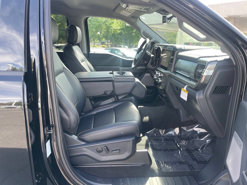 New 2026 Ford F350 Lariat AWD/4WD image 27