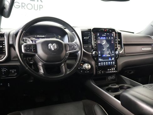 Used 2021 RAM 1500 Laramie AWD/4WD image 2