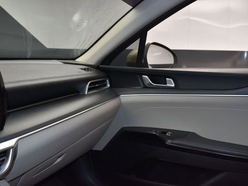 Used 2022 Kia K5 LXS FWD image 21