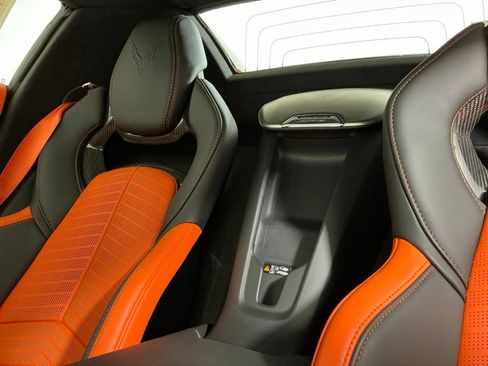 Used 2025 Chevrolet Corvette Z06 RWD image 21