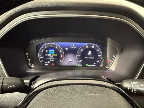 Used 2025 Honda Pilot Elite image 21