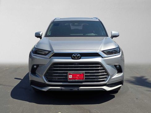 Certified 2024 Toyota Grand Highlander AWD Hybrid image 8