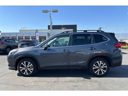 Used 2024 Subaru Forester Limited image 2