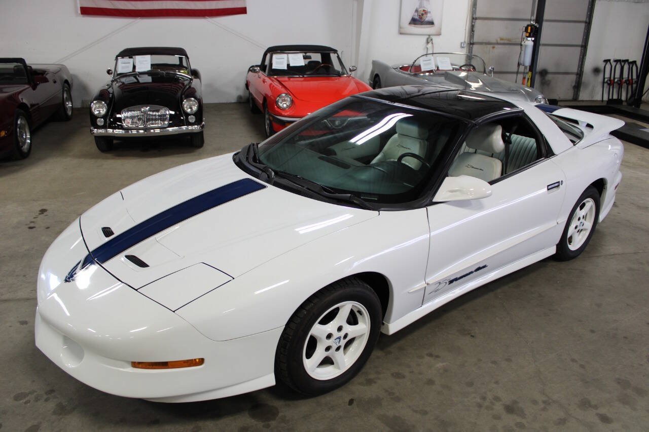 Used 1994 Pontiac Firebird Coupe RWD image 17