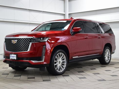 Used 2024 Cadillac Escalade ESV Premium Luxury w/ Performance Package image 3