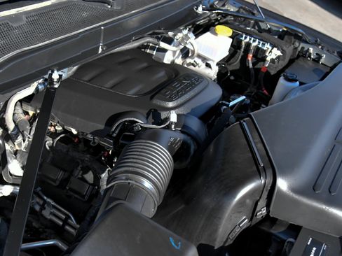 Used 2025 RAM 2500 Big Horn AWD/4WD image 51