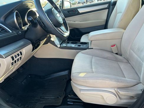 Used 2019 Subaru Outback 2.5i image 24