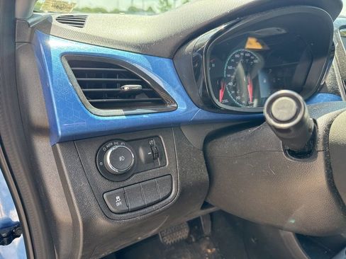 Used 2018 Chevrolet Spark LT FWD image 11