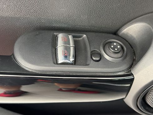 Used 2021 MINI Cooper S FWD image 26