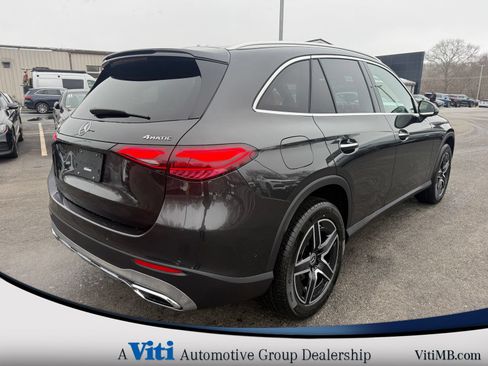 Used 2026 Mercedes-Benz GLC 300 4MATIC image 8