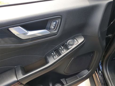 Used 2023 Ford Escape ST-Line w/ Tech Pack #1 image 18