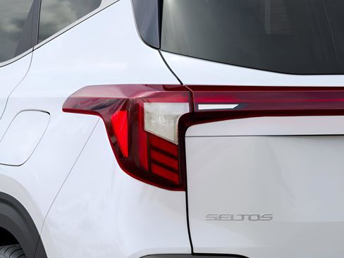New 2026 Kia Seltos SX image 12