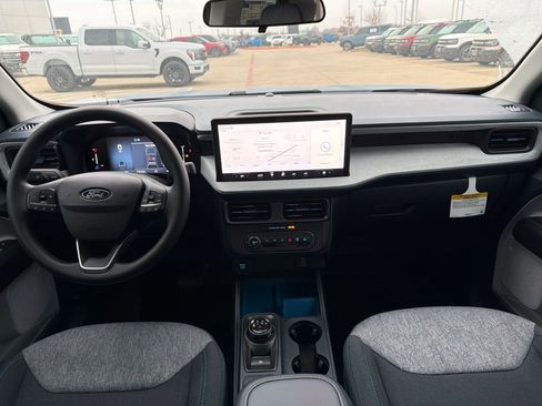 New 2026 Ford Maverick XLT image 12