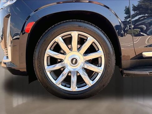 Used 2023 Cadillac Escalade Premium Luxury Platinum AWD/4WD image 8