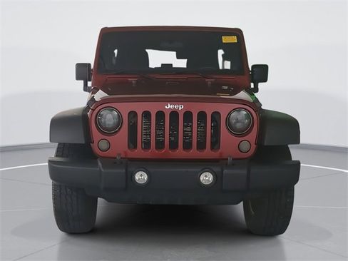 Used 2012 Jeep Wrangler Unlimited Sport image 8