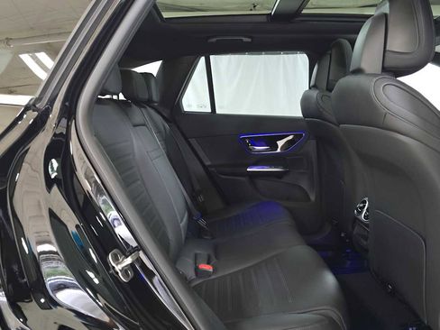 New 2026 Mercedes-Benz GLC 300 4MATIC image 12