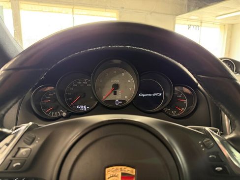 Used 2014 Porsche Cayenne GTS image 17