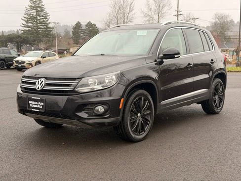 Used 2014 Volkswagen Tiguan SEL image 3