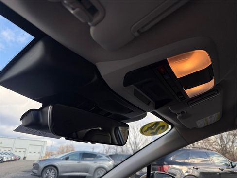 Used 2024 Subaru Crosstrek 2.0i Premium w/ Popular Package #4 image 29