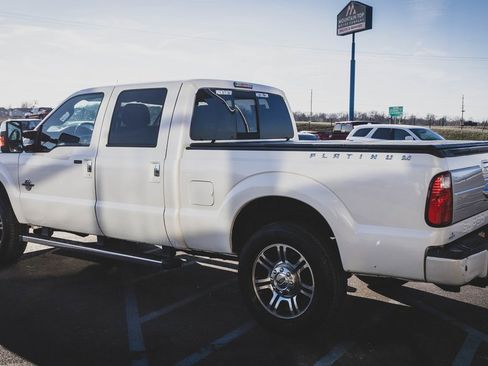 Used 2015 Ford F250 Platinum w/ FX4 Off-Road Package image 25