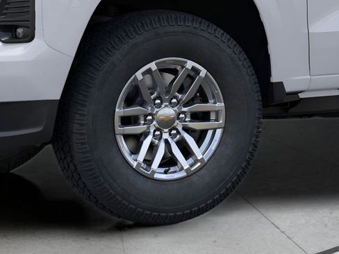 New 2025 Chevrolet Colorado LT w/ LT Convenience Package RWD image 9