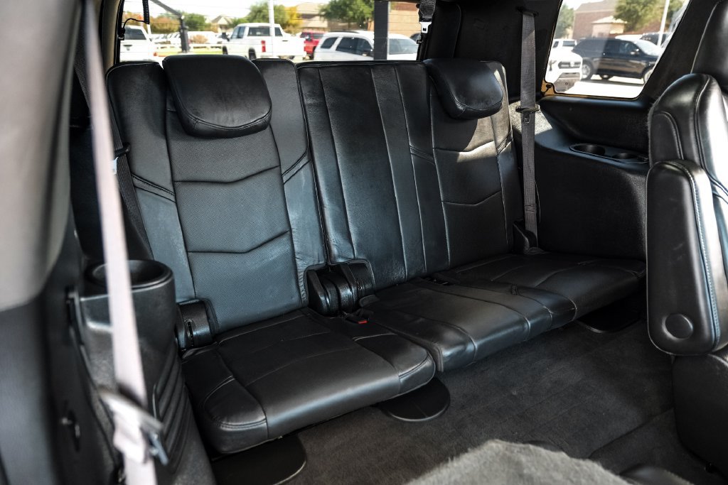 Used 2020 Cadillac Escalade Platinum AWD/4WD image 46