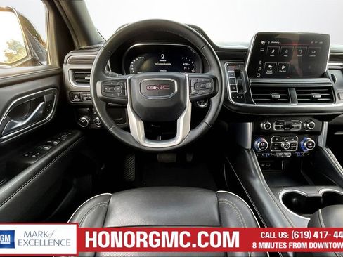 Used 2023 GMC Yukon SLT image 8