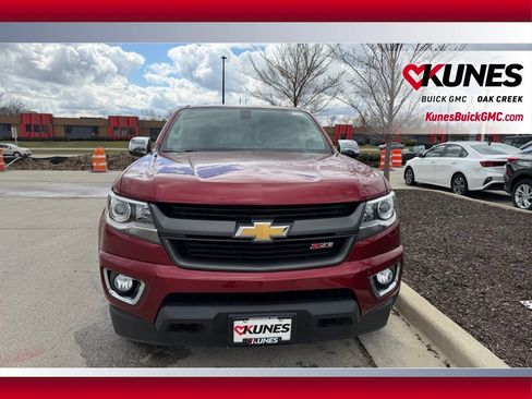 Used 2019 Chevrolet Colorado Z71 image 3