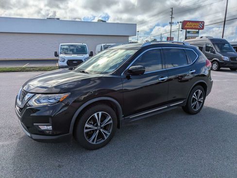 Used 2017 Nissan Rogue SL w/ SL Premium Package FWD image 7