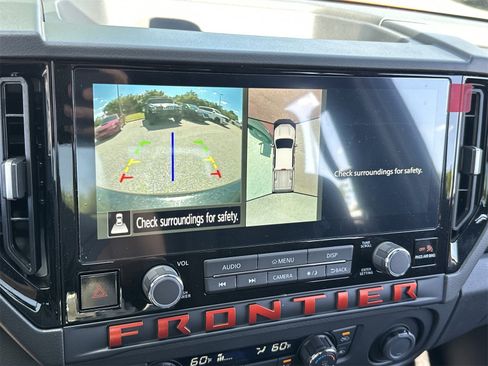 New 2025 Nissan Frontier PRO-4X w/ Pro Convenience Package image 5