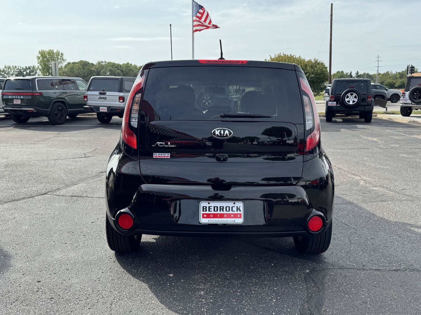 Used 2016 Kia Soul + FWD image 6