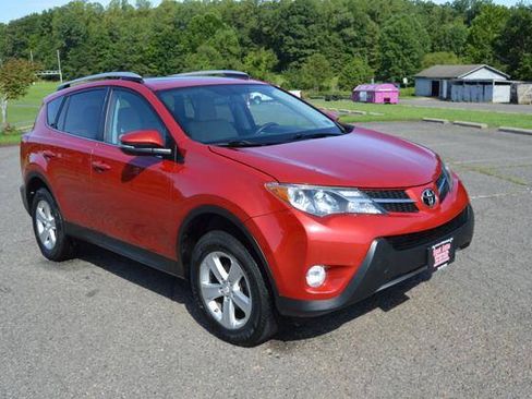 Used 2014 Toyota RAV4 XLE AWD/4WD image 57