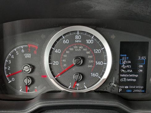 Used 2022 Toyota Corolla SE FWD image 15