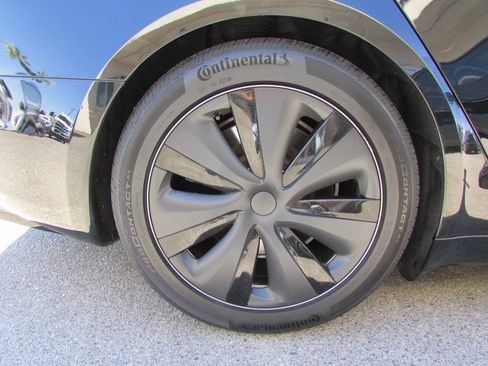Used 2023 Tesla Model S Standard Range AWD/4WD image 11