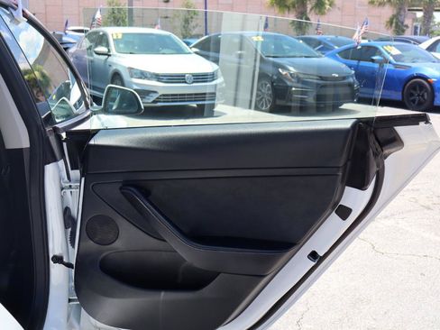 Used 2023 Tesla Model 3 Standard Range RWD image 12
