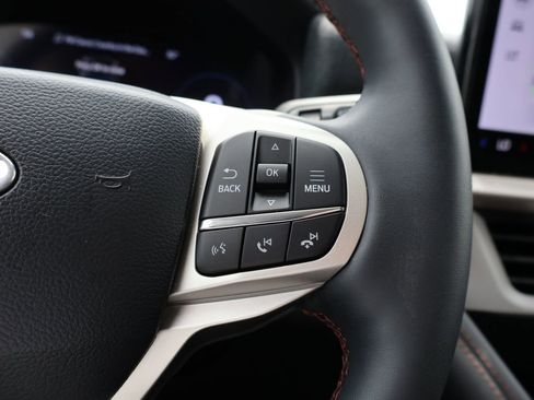 New 2026 Ford Explorer Active image 30