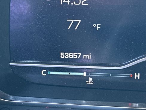 Certified 2024 Chevrolet Suburban RST image 29