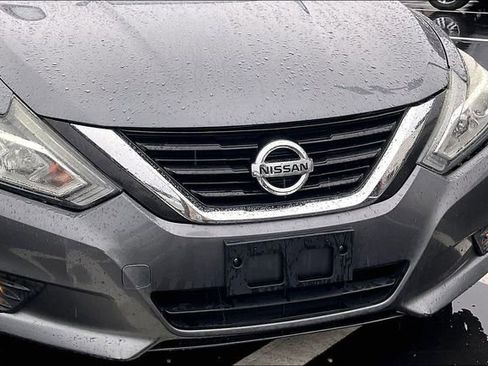 Used 2018 Nissan Altima 2.5 SV image 30
