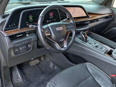 Used 2021 Cadillac Escalade Premium Luxury w/ Driver Assist Tech Package AWD/4WD image 14
