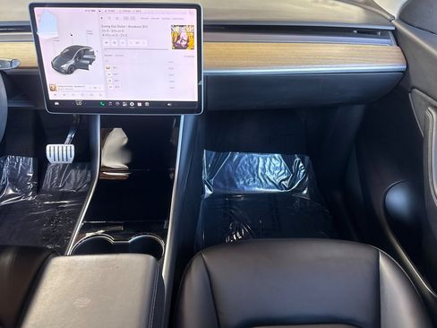 Used 2020 Tesla Model Y Performance AWD/4WD image 34