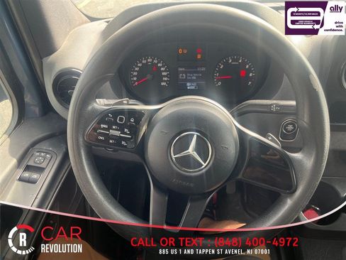 Used 2021 Mercedes-Benz Sprinter 2500 image 15