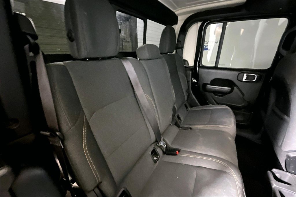 Used 2024 Jeep Gladiator Sport AWD/4WD image 22