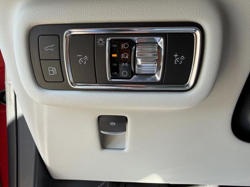 New 2026 Lincoln Nautilus Reserve AWD/4WD image 20