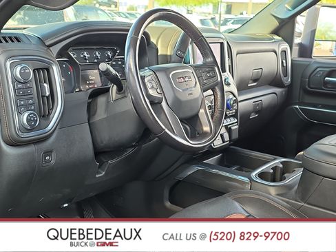 Used 2021 GMC Sierra 2500 AT4 w/ Gooseneck/5TH Wheel Package AWD/4WD image 11