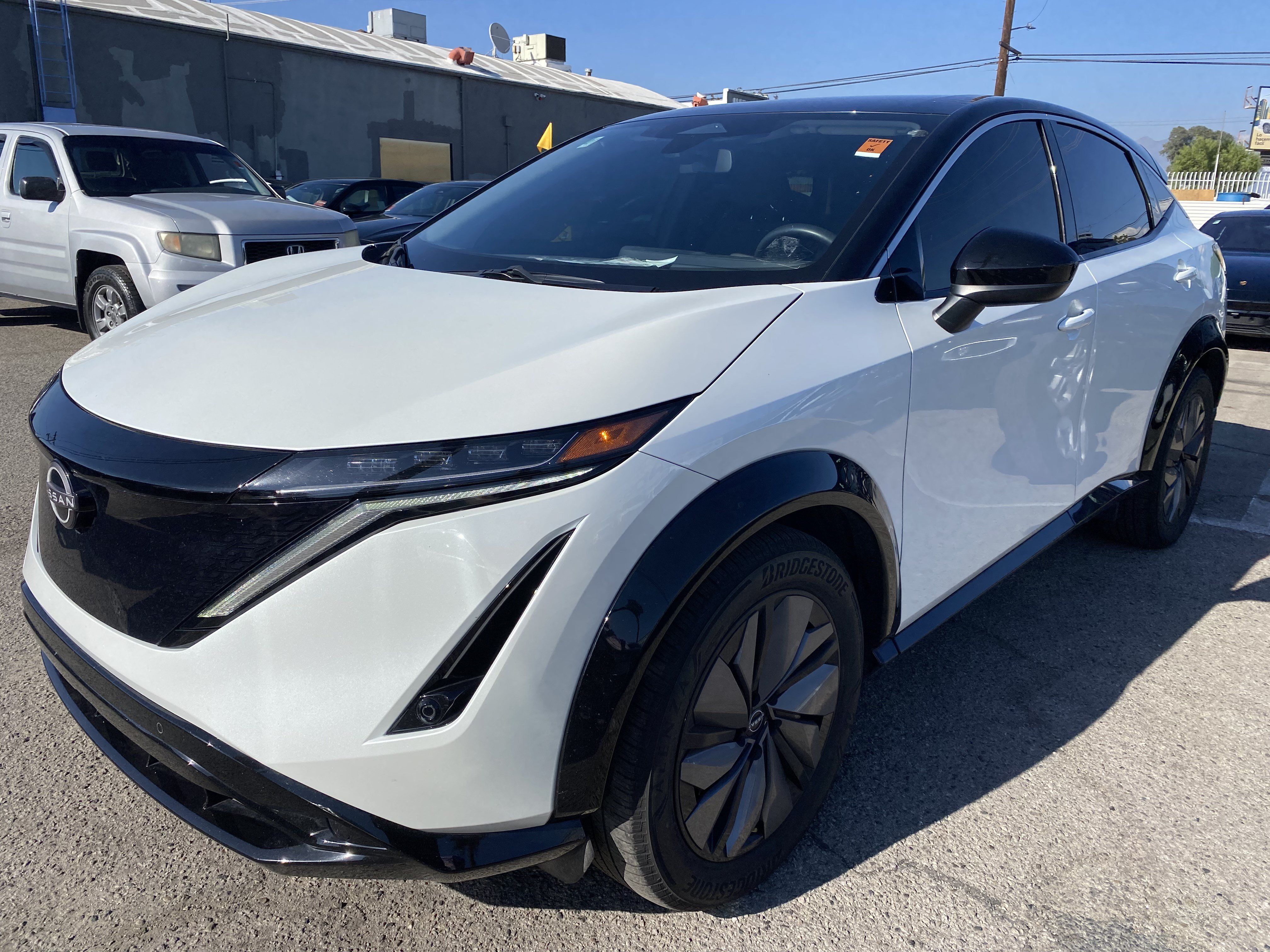 Used 2023 Nissan Ariya FWD image 2