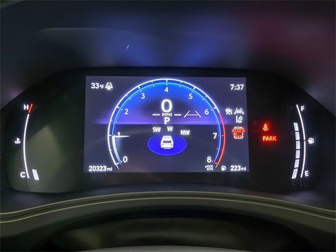 Certified 2025 Toyota Grand Highlander AWD image 16